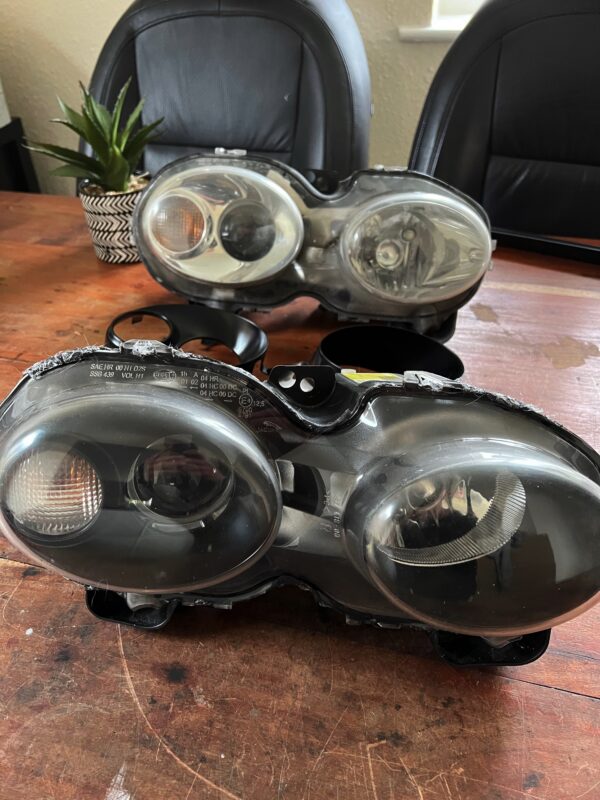 Jaguar X-Type Pair of Refurbished Headlights - Image 3