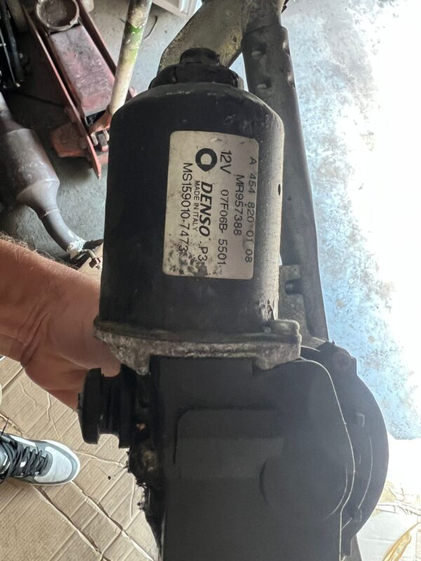 Smart 454 Forfour Wiper Motor WORN BRUSHES