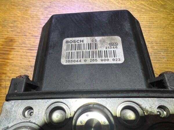 Jaguar  X-Type 2003-2009 2.0D ABS Pump 4X43-20285-BA LEAKS - Image 3