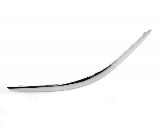 Jaguar X-Type Bumper Chrome Trim Front Right SCRATCHED