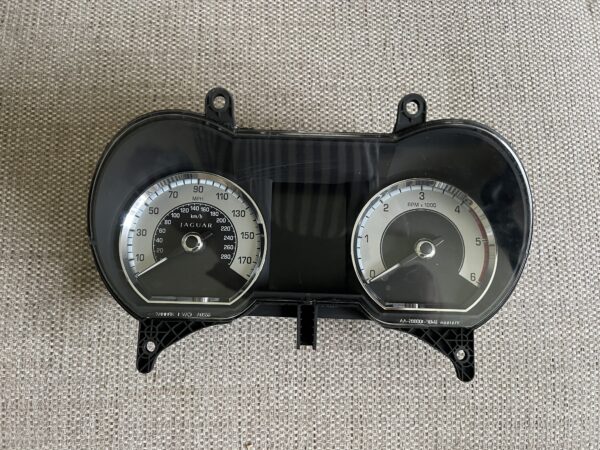 Jaguar Instrument Panel NO LCD
