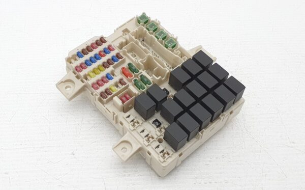 Smart 454 Fuse Box Mn901749 SHORT CIRCUIT