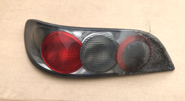 Smart 452 Tail Light Pair PAINT PEEL