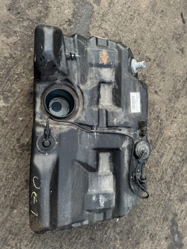 X-Type Petrol Tank NO PUMP